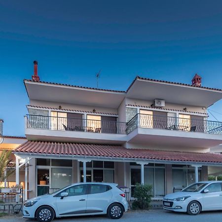 Properstay 101 - Casa Leonardo Chalkidiki Polychrono Exterior photo